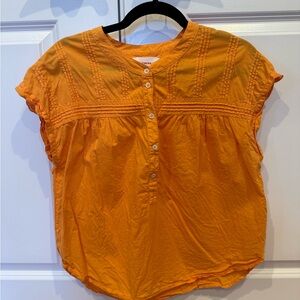 Cite a women’s XS Orange Button-Up Women's Tunic Top. Excellent Condition
